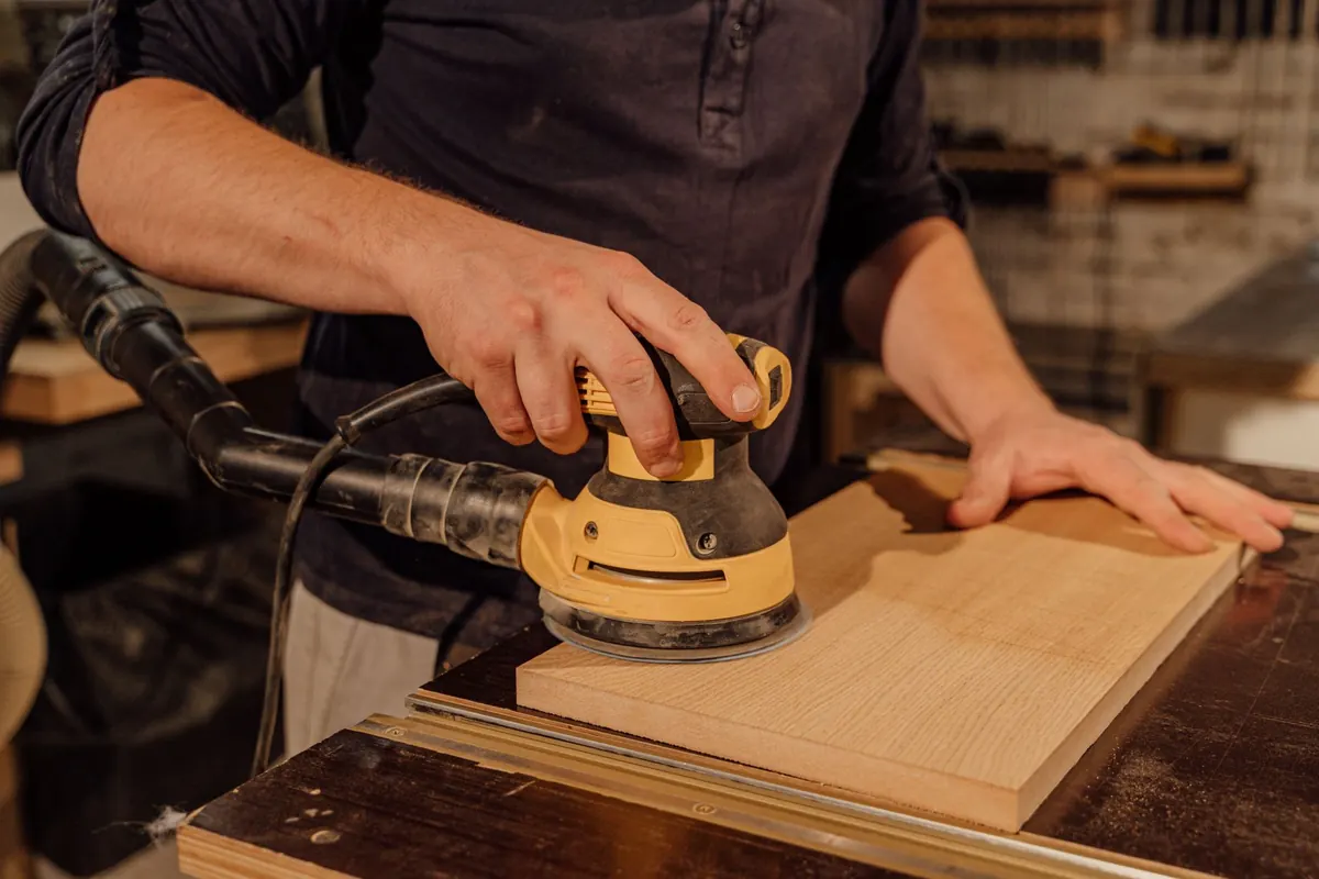 How to Set Up a Random Orbit Sander for a Swirl-Free Finish